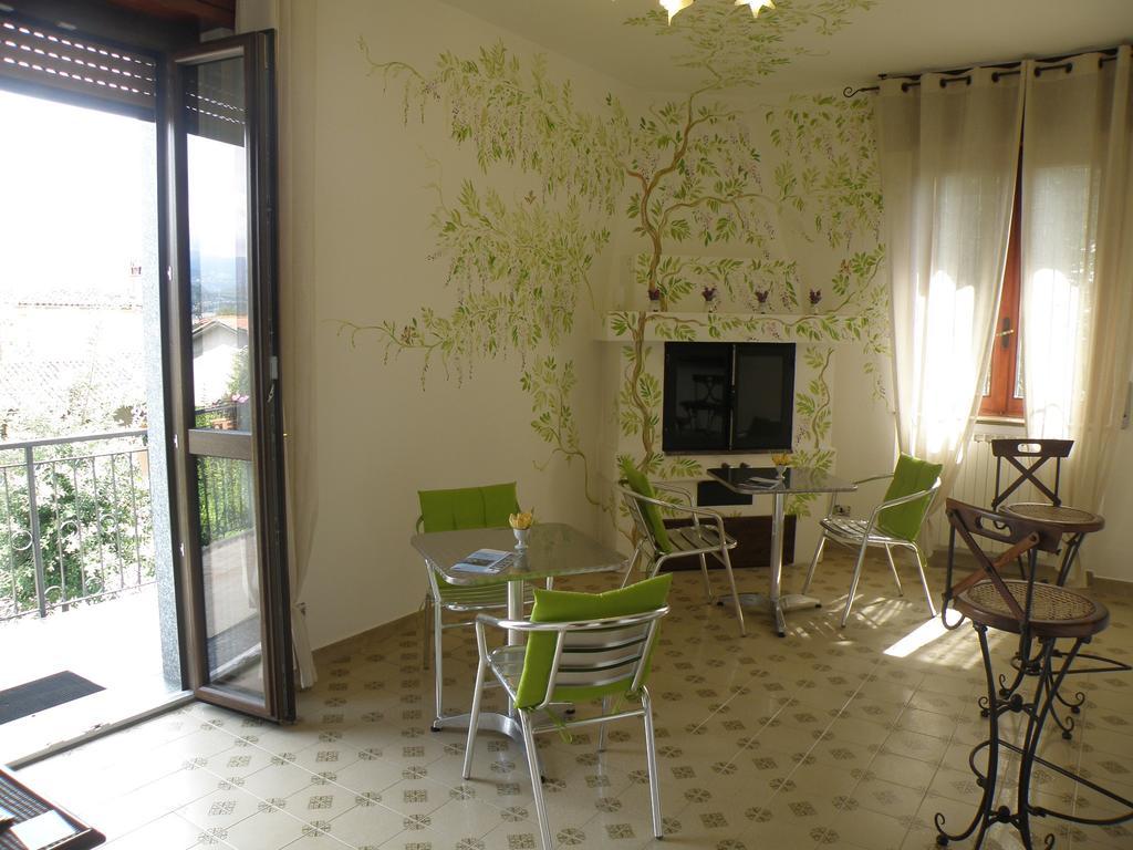 B&B Villa Mirella Casnate Con Bernate Екстериор снимка