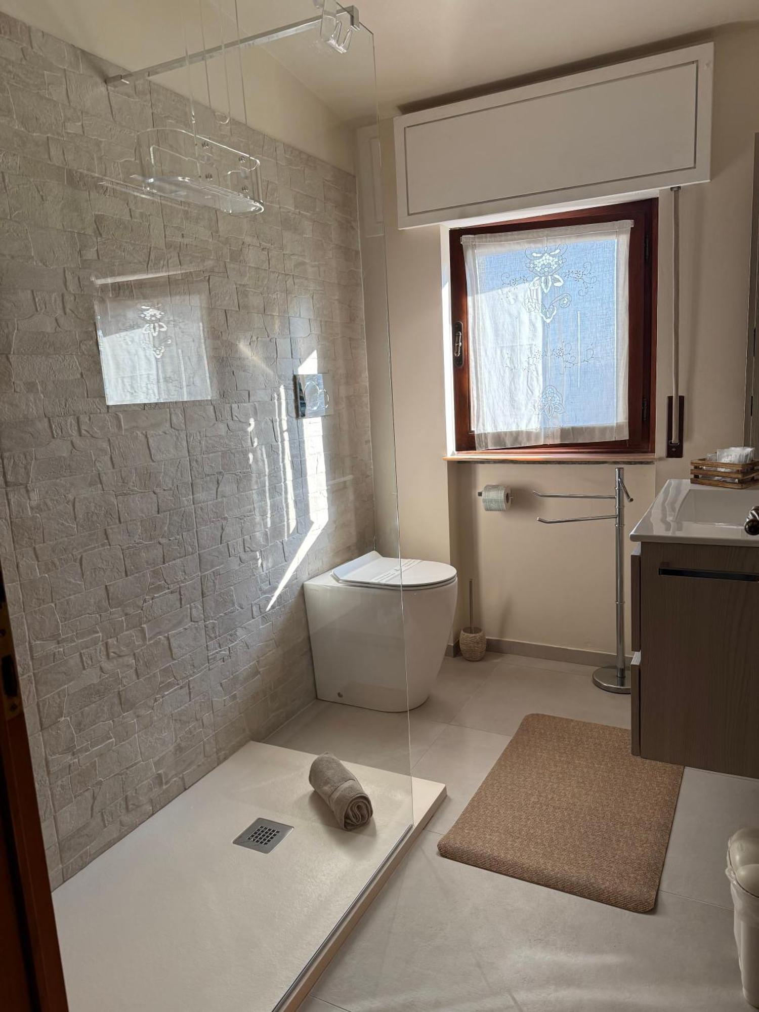 B&B Villa Mirella Casnate Con Bernate Екстериор снимка