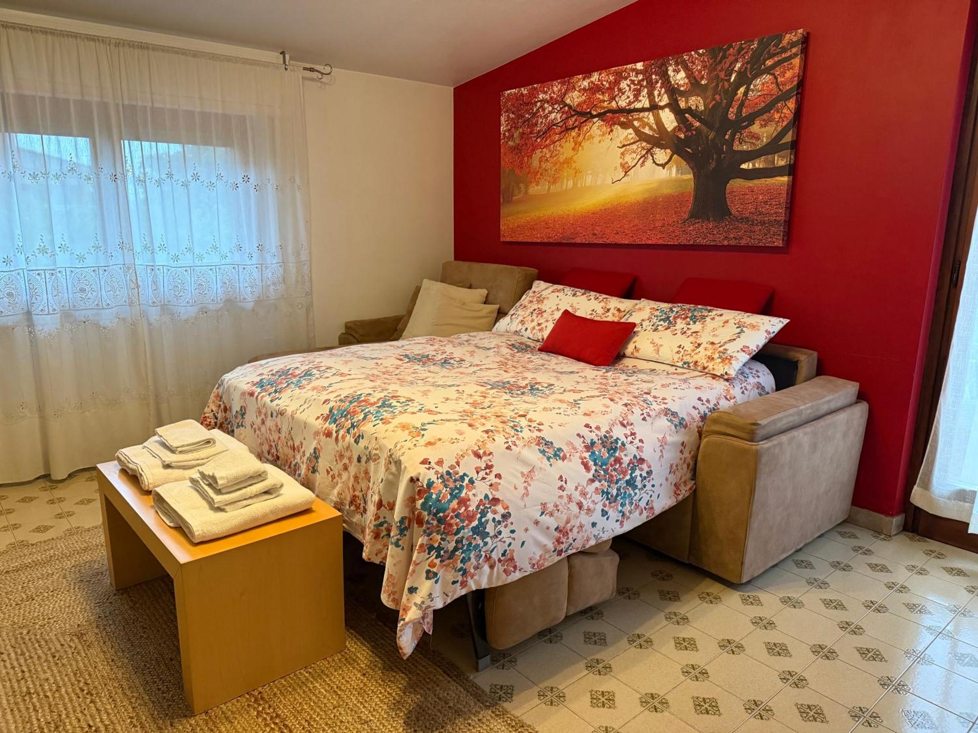 B&B Villa Mirella Casnate Con Bernate Екстериор снимка