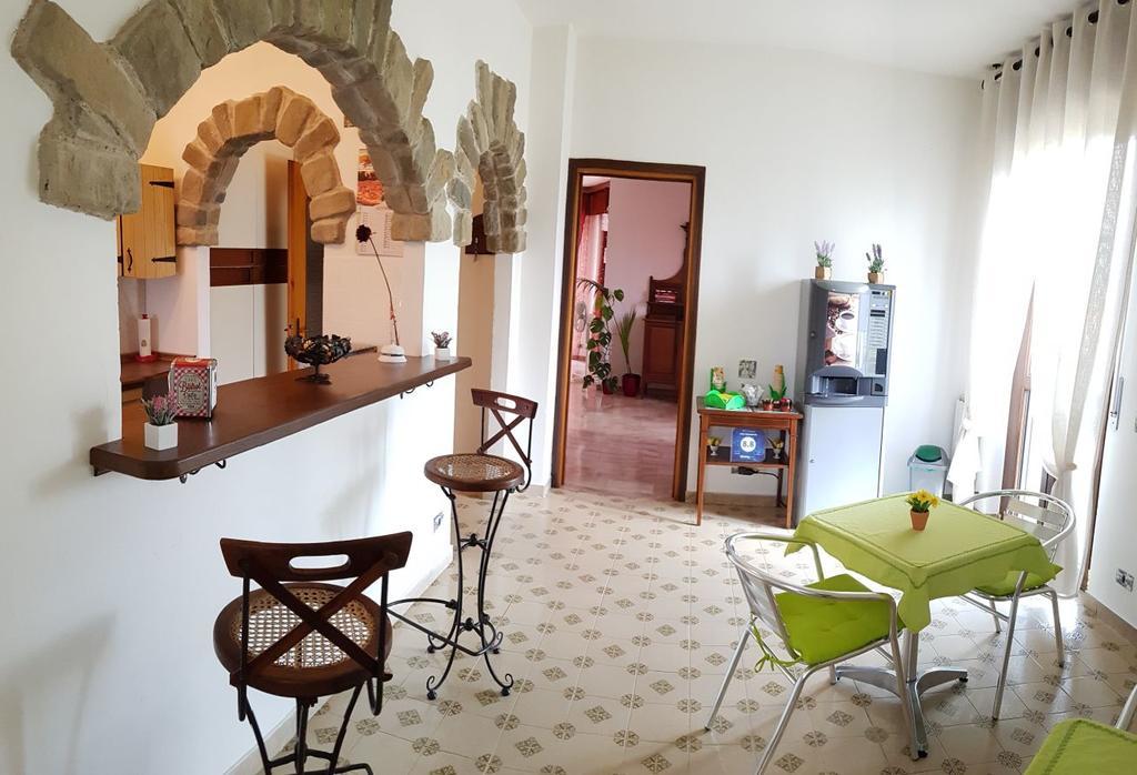 B&B Villa Mirella Casnate Con Bernate Екстериор снимка